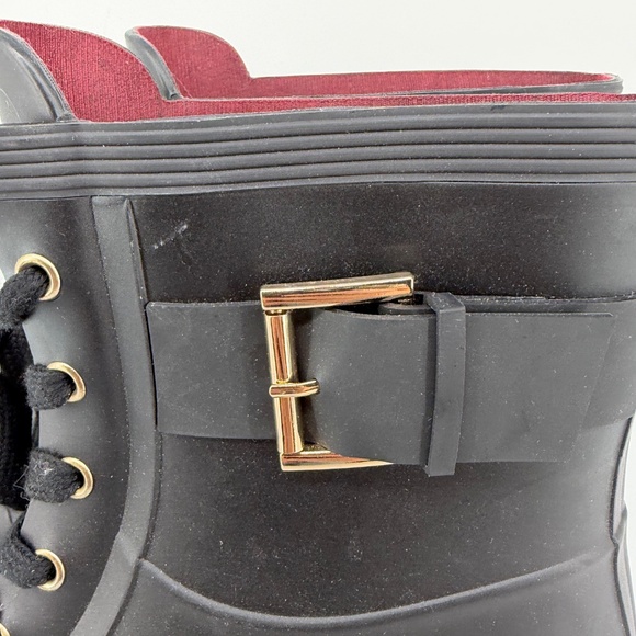 Tommy Hilfger Women's Rain Boots Black Buckle Tie Gold 9M Waterproof Short - Picture 8 of 14